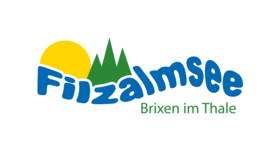 Sommer am Wilden Kaiser: Wandern und mehr Logo Filzalmsee mit Sonne, Bergen und Schriftzug Brixen im Thale